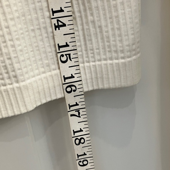 Anthropologie Ivory Ribbed Scoop Neck Scoop Back Cropped Long Sleeve Fitted top - Picture 7 of 7